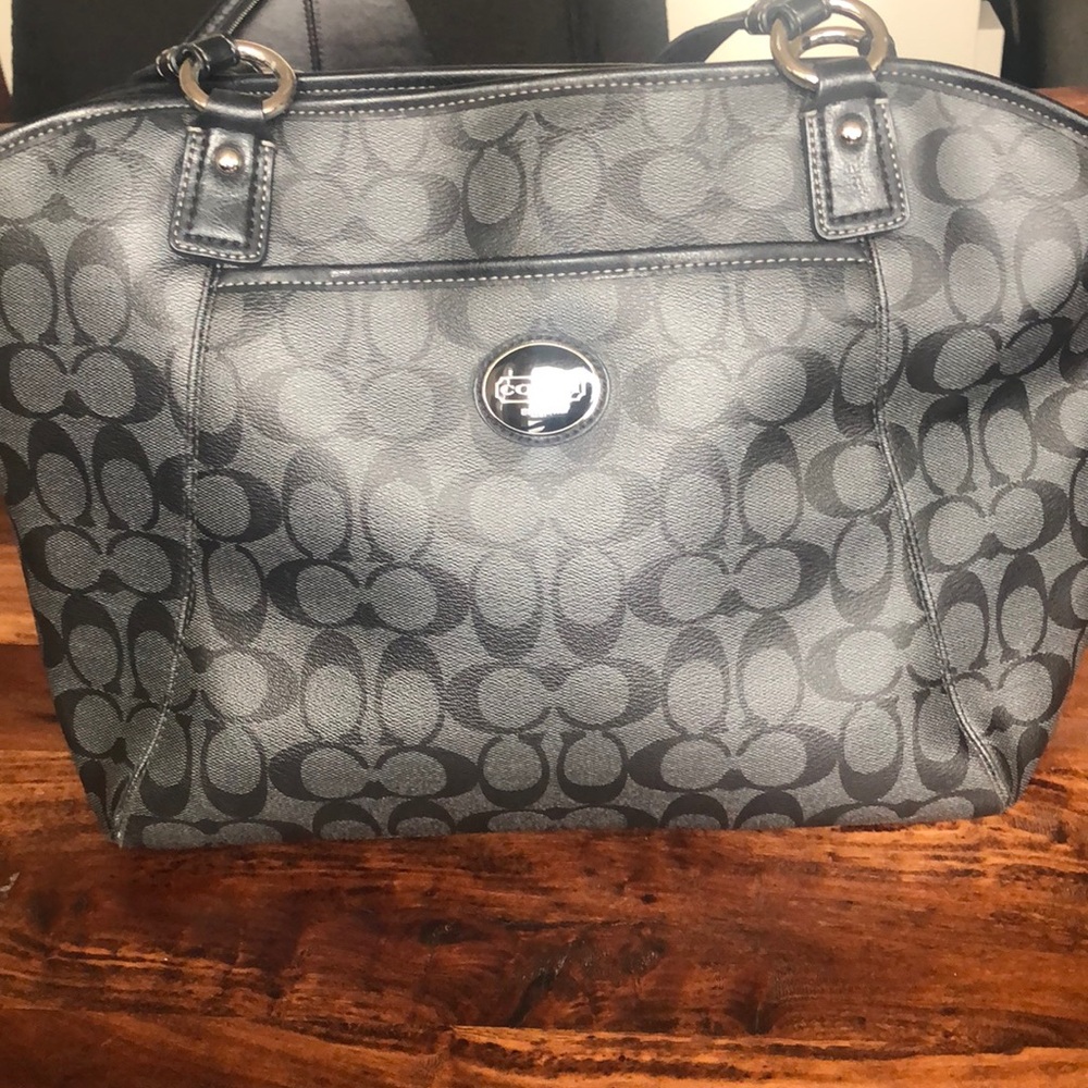 Coach hand bag